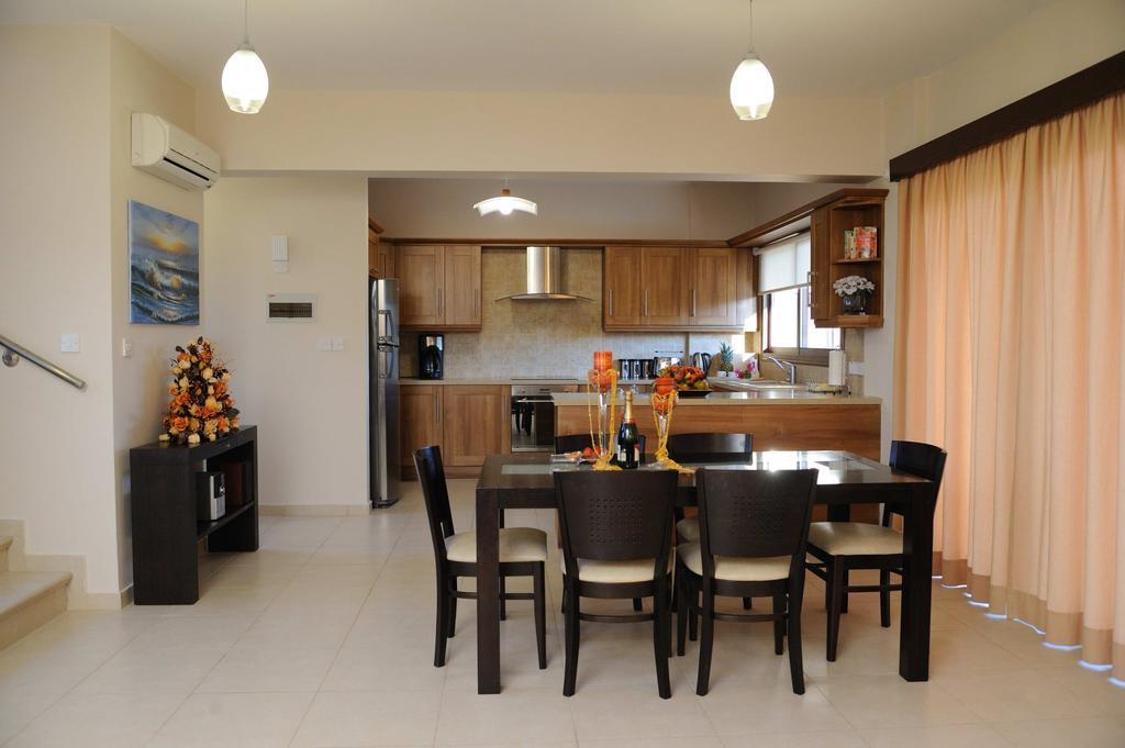 Vineland Sheromyli Villas Писури Стая снимка